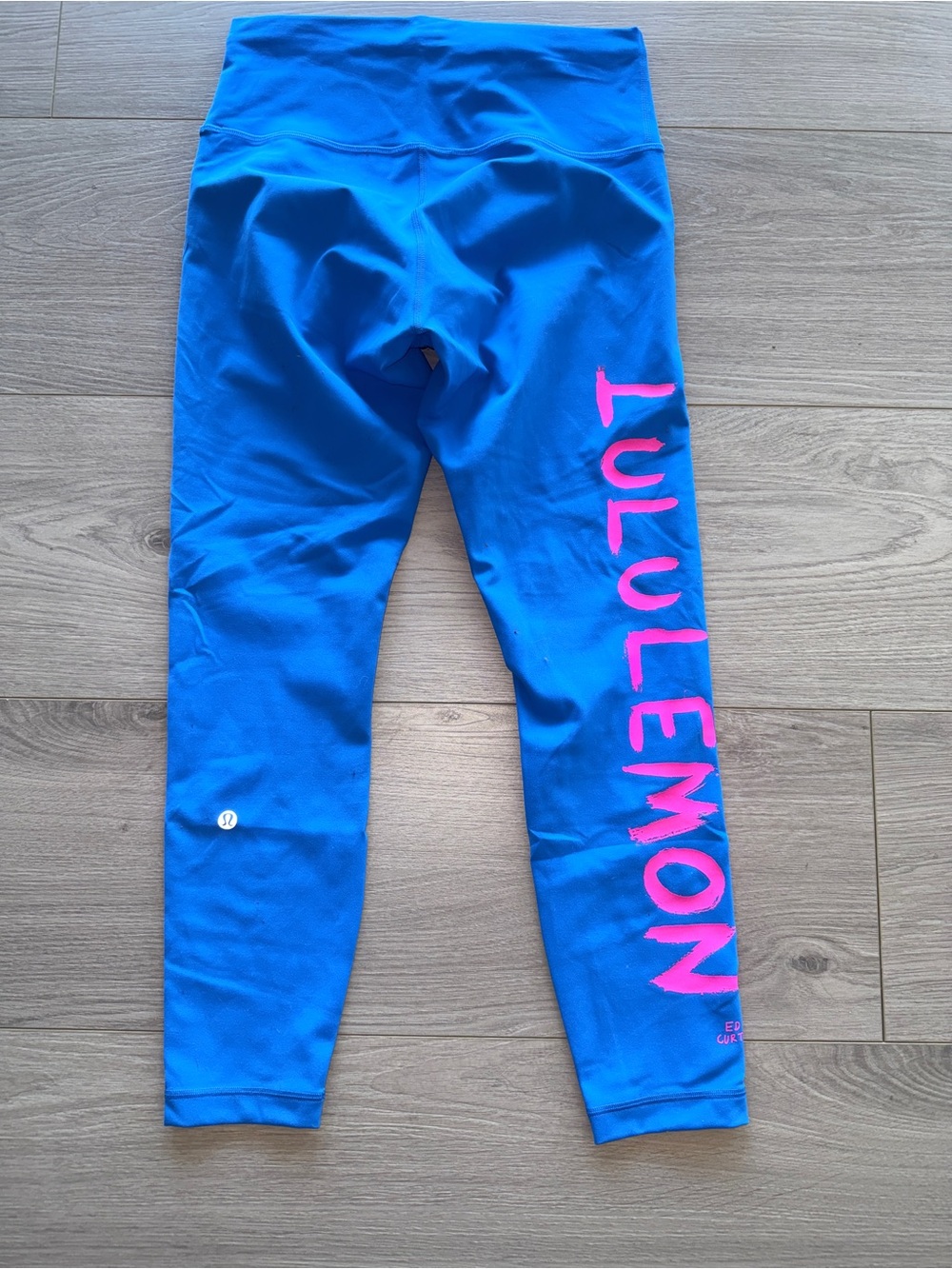 Lululemon Wunder Train High-Rise Tight 25" *Ed Curtis
Poolside size 10